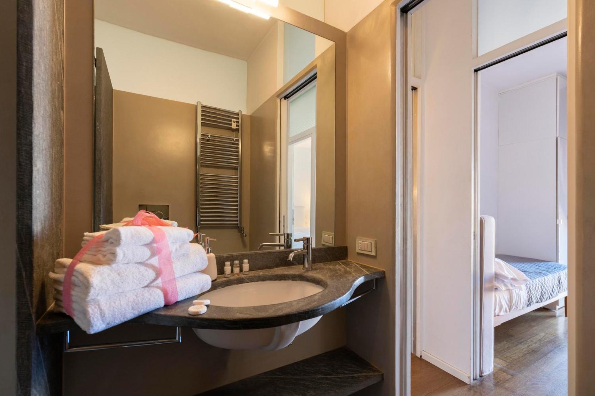 Appartement Di Fronte Basilica Di S Pietro Rome